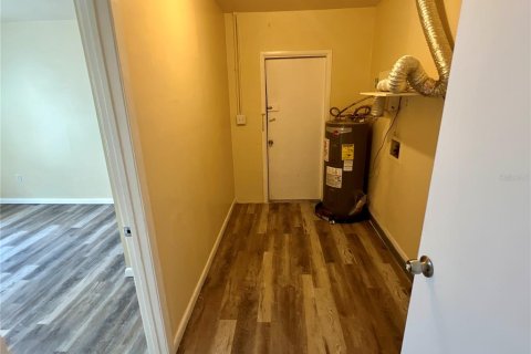 Casa en alquiler en Bradenton, Florida, 3 dormitorios, 110.93 m2 № 1870461 - foto 5