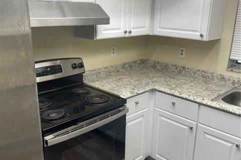 Casa en alquiler en Bradenton, Florida, 3 dormitorios, 110.93 m2 № 1870461 - foto 7