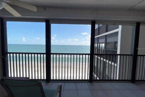 Condominio en alquiler en Madeira Beach, Florida, 2 dormitorios, 102.19 m2 № 1850226 - foto 12