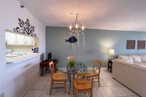 Condominio en alquiler en Madeira Beach, Florida, 2 dormitorios, 102.19 m2 № 1850226 - foto 25