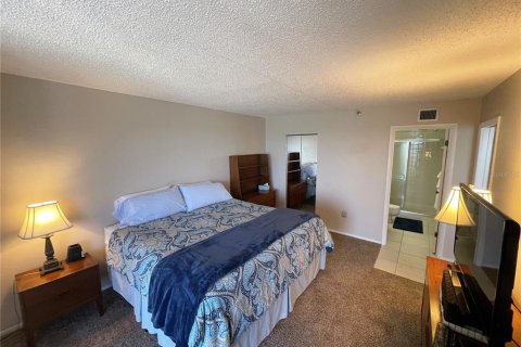 Condominio en alquiler en Madeira Beach, Florida, 2 dormitorios, 102.19 m2 № 1850226 - foto 8