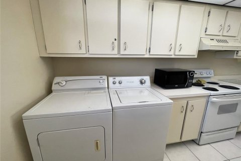 Condominio en alquiler en Madeira Beach, Florida, 2 dormitorios, 102.19 m2 № 1850226 - foto 20