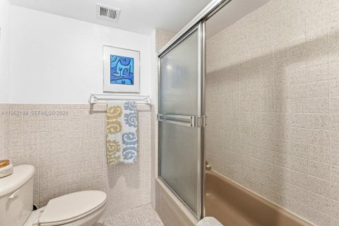 Condominio en venta en Juno Beach, Florida, 3 dormitorios, 169.83 m2 № 2089914 - foto 11