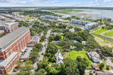 Villa ou maison à vendre à Kissimmee, Floride: 4 chambres, 386.1 m2 № 2398457 - photo 4