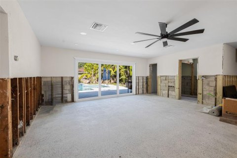 Villa ou maison à vendre à Saint Petersburg, Floride: 2 chambres, 104.52 m2 № 1662572 - photo 9