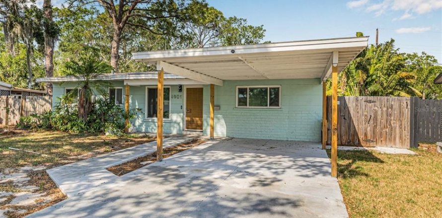 Villa ou maison à Saint Petersburg, Floride 2 chambres, 104.52 m2 № 1662572
