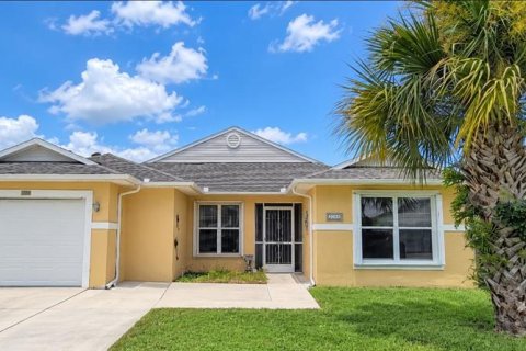 Casa en St. Lucie, Florida 2 dormitorios, 142.14 m2 № 2379294