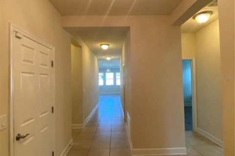 Casa en alquiler en Wesley Chapel, Florida, 4 dormitorios, 172.52 m2 № 1918358 - foto 5