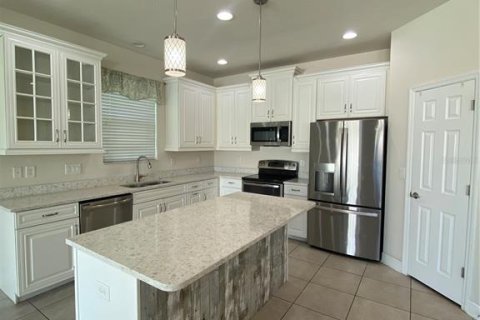 Casa en alquiler en Wesley Chapel, Florida, 4 dormitorios, 172.52 m2 № 1918358 - foto 10