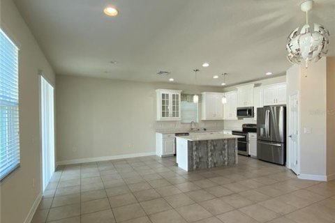 Casa en alquiler en Wesley Chapel, Florida, 4 dormitorios, 172.52 m2 № 1918358 - foto 9