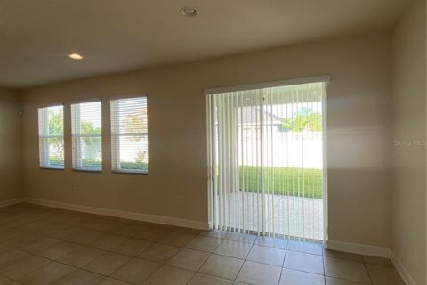 Casa en alquiler en Wesley Chapel, Florida, 4 dormitorios, 172.52 m2 № 1918358 - foto 14