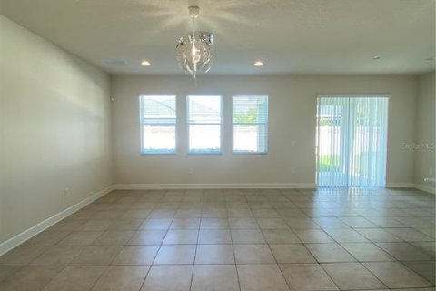 Casa en alquiler en Wesley Chapel, Florida, 4 dormitorios, 172.52 m2 № 1918358 - foto 7
