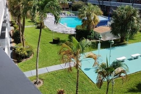 Condo à Hallandale Beach, Floride, 1 chambre  № 2247500