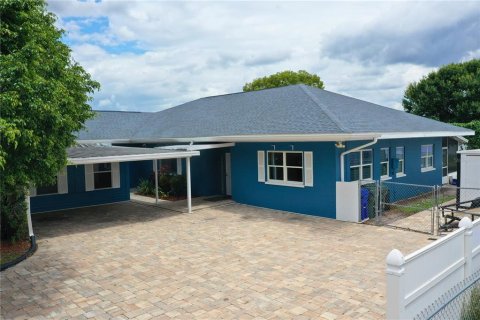 Villa ou maison à vendre à Lakeland, Floride: 5 chambres, 312.06 m2 № 1687938 - photo 2