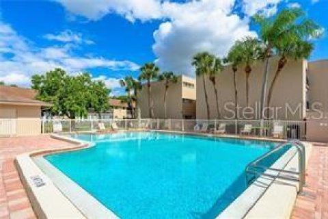 Condo in Sarasota, Florida, 2 bedrooms  № 1717841 - photo 24
