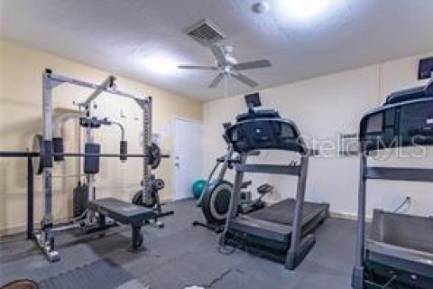 Condo in Sarasota, Florida, 2 bedrooms  № 1717841 - photo 23