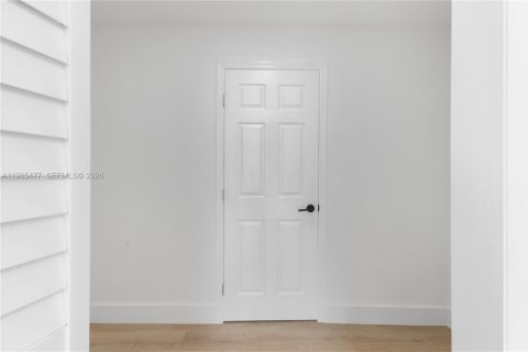 Casa en alquiler en Hollywood, Florida, 2 dormitorios, 159.7 m2 № 2029581 - foto 13