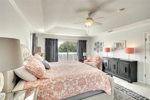 House in Bradenton, Florida 4 bedrooms, 303.79 sq.m. № 1833545 - photo 24