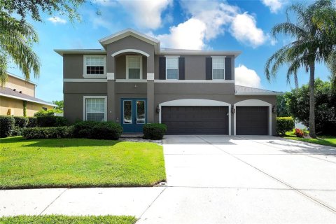 House in Bradenton, Florida 4 bedrooms, 303.79 sq.m. № 1833545 - photo 1