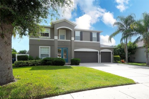 House in Bradenton, Florida 4 bedrooms, 303.79 sq.m. № 1833545 - photo 3