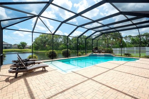 House in Bradenton, Florida 4 bedrooms, 303.79 sq.m. № 1833545 - photo 2