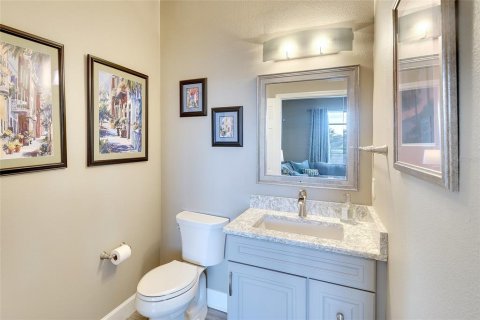 House in Bradenton, Florida 4 bedrooms, 303.79 sq.m. № 1833545 - photo 18