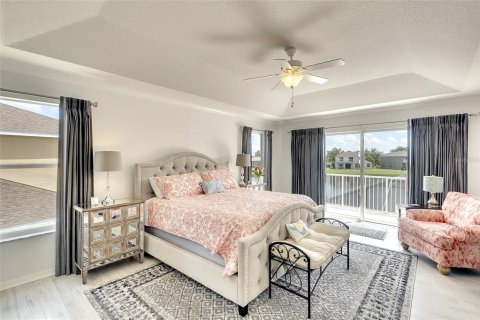 House in Bradenton, Florida 4 bedrooms, 303.79 sq.m. № 1833545 - photo 23