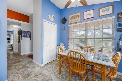 Villa ou maison à vendre à New Port Richey, Floride: 3 chambres, 152.92 m2 № 2339072 - photo 11
