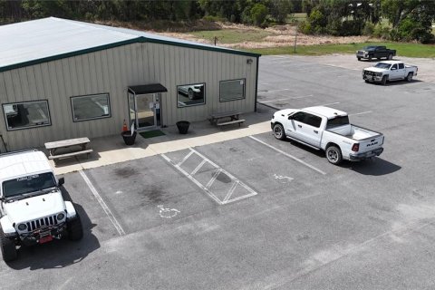 Commercial property in Trenton, Florida 371.61 sq.m. № 2135544 - photo 12