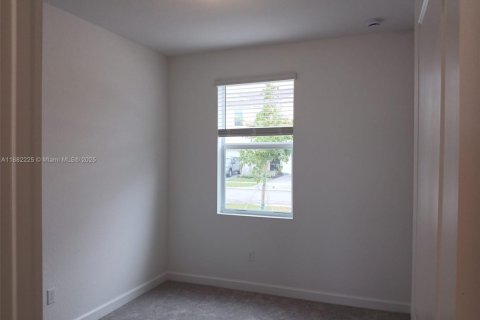 Touwnhouse à louer à Port St. Lucie, Floride: 4 chambres, 169.08 m2 № 1931939 - photo 18