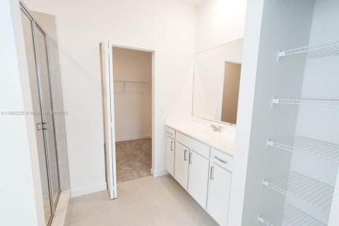 Touwnhouse à louer à Port St. Lucie, Floride: 4 chambres, 169.08 m2 № 1931939 - photo 17