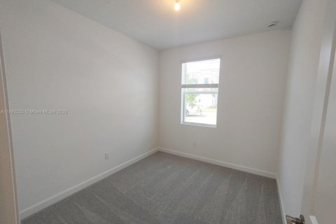 Touwnhouse à louer à Port St. Lucie, Floride: 4 chambres, 169.08 m2 № 1931939 - photo 13