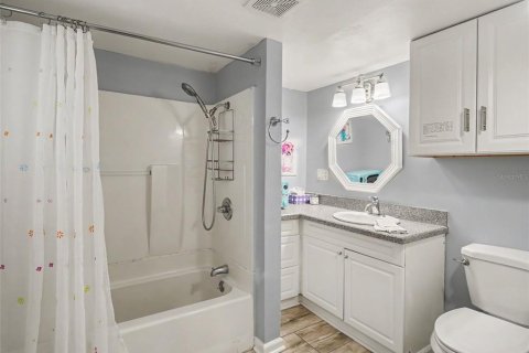Villa ou maison à vendre à Palmetto, Floride: 3 chambres, 157.28 m2 № 2308802 - photo 23