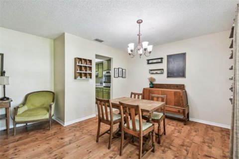 Casa en venta en Tampa, Florida, 4 dormitorios, 197.42 m2 № 1838878 - foto 11