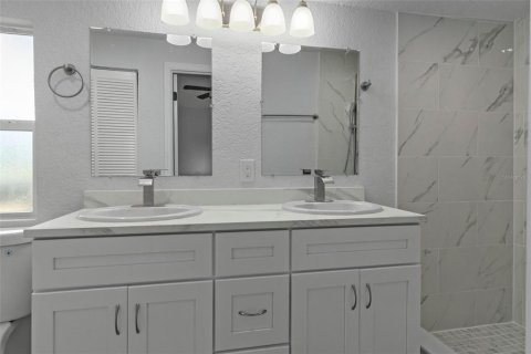 Casa en venta en Spring Hill, Florida, 4 dormitorios, 141.21 m2 № 1910598 - foto 26