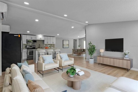 Casa en venta en Spring Hill, Florida, 4 dormitorios, 141.21 m2 № 1910598 - foto 9