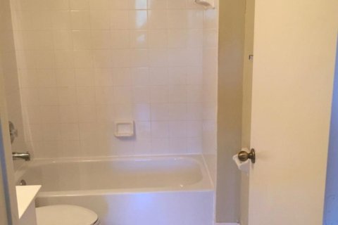 Appartement à louer à Coral Springs, Floride: 3 chambres, 501.02 m2 № 2147145 - photo 17