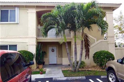 Appartement à louer à Coral Springs, Floride: 3 chambres, 501.02 m2 № 2147145 - photo 22