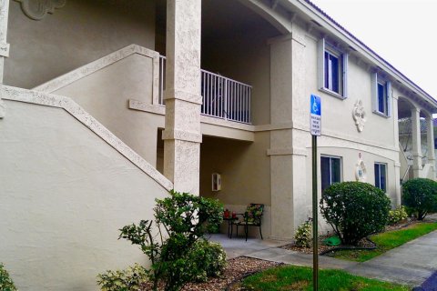 Appartement à louer à Coral Springs, Floride: 3 chambres, 501.02 m2 № 2147145 - photo 23