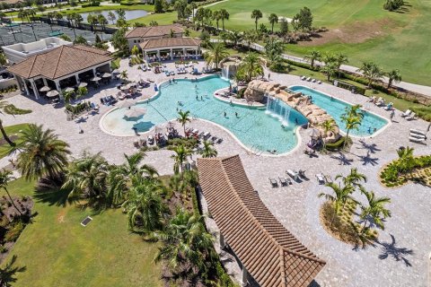 Condominio en venta en Bradenton, Florida, 2 dormitorios, 106.09 m2 № 2239607 - foto 23