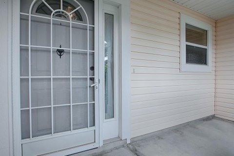 Casa en venta en The Villages, Florida, 3 dormitorios, 188.96 m2 № 1812417 - foto 5