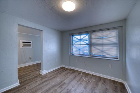 Immobilier commercial à vendre à Bradenton, Floride: 321.07 m2 № 1912017 - photo 16