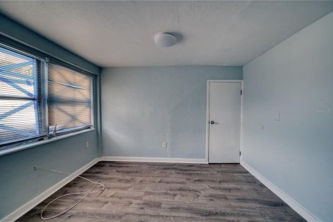 Immobilier commercial à vendre à Bradenton, Floride: 321.07 m2 № 1912017 - photo 15