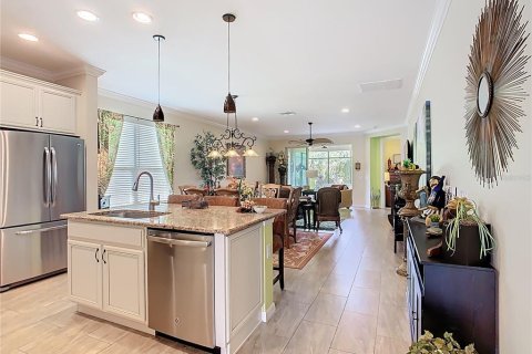 Villa ou maison à vendre à Kissimmee, Floride: 2 chambres, 147.71 m2 № 1681959 - photo 13
