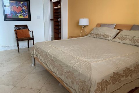 Copropriété à louer à Miami, Floride: 1 chambre, 59.46 m2 № 1941744 - photo 2