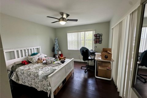 Купить кондоминиум в Катлер-Бей, Флорида 2 спальни, 103.4м2, № 1954128 - фото 13