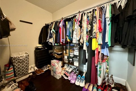 Купить кондоминиум в Катлер-Бей, Флорида 2 спальни, 103.4м2, № 1954128 - фото 22