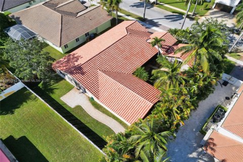 Casa en venta en Miramar, Florida, 4 dormitorios, 255.39 m2 № 1756739 - foto 6