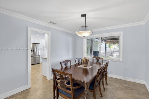 House in Oakland Park, Florida 3 bedrooms, 160.44 sq.m. № 2027330 - photo 11