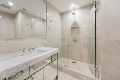 Купить кондоминиум в Санни-Айлс-Бич, Флорида 2 спальни, 192.31м2, № 1957496 - фото 29